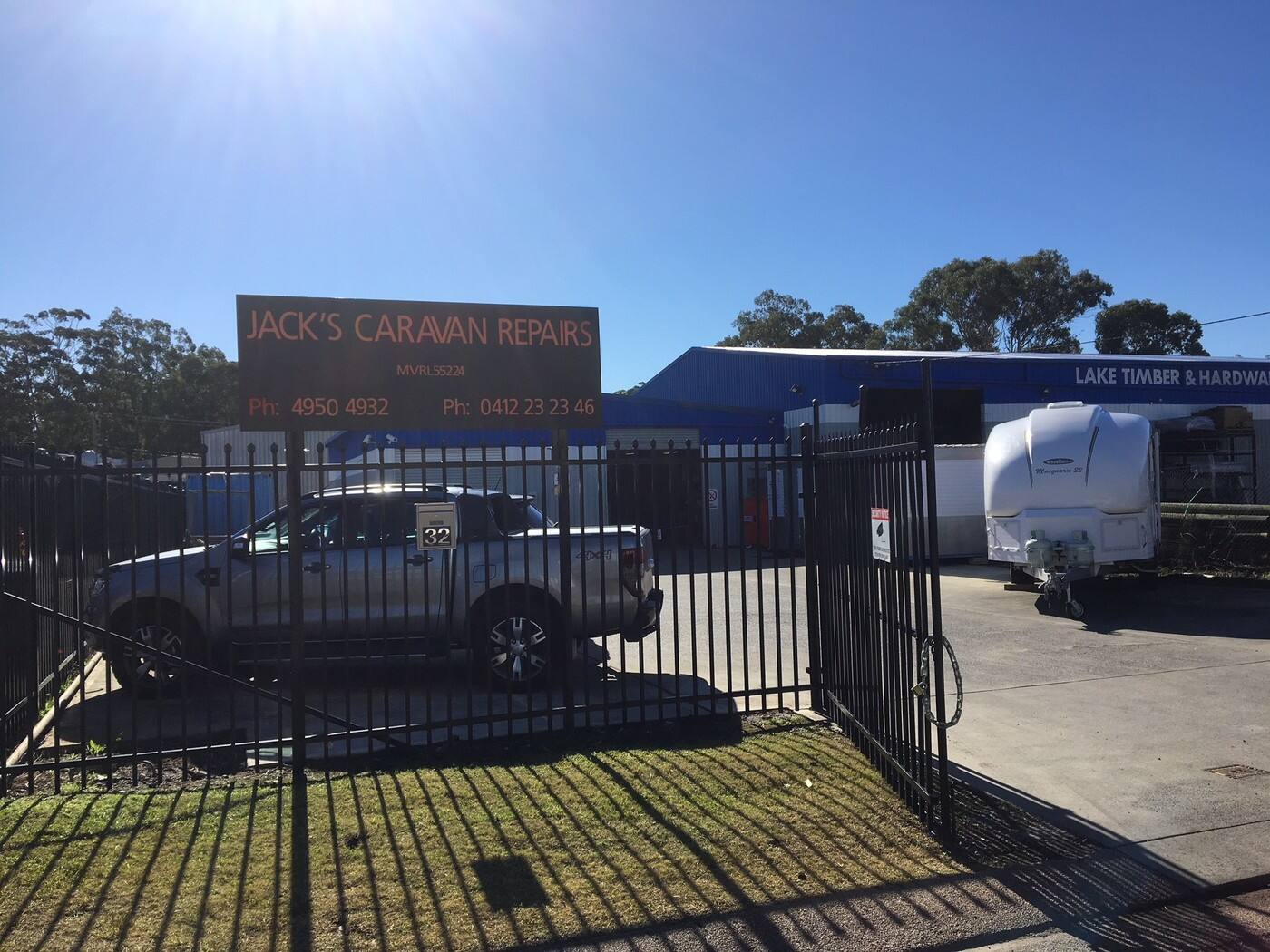Jacks Caravan Repairs - Logo