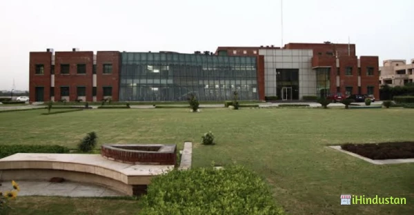 Jaipuria Institute Of Management, Indore - Logo