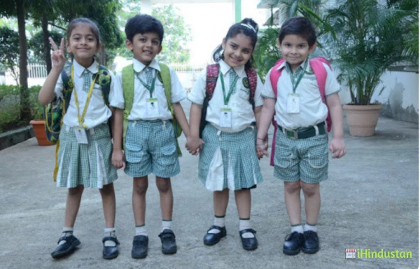 Jaipuriar School - Logo
