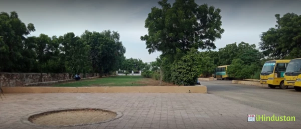 Jaipur Institute of Engineering and Management - Logo