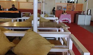 Jalsa Hotel - Cover photo