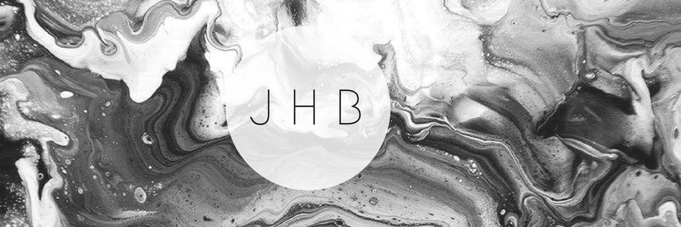Janelle's Hair & Beauty - Logo