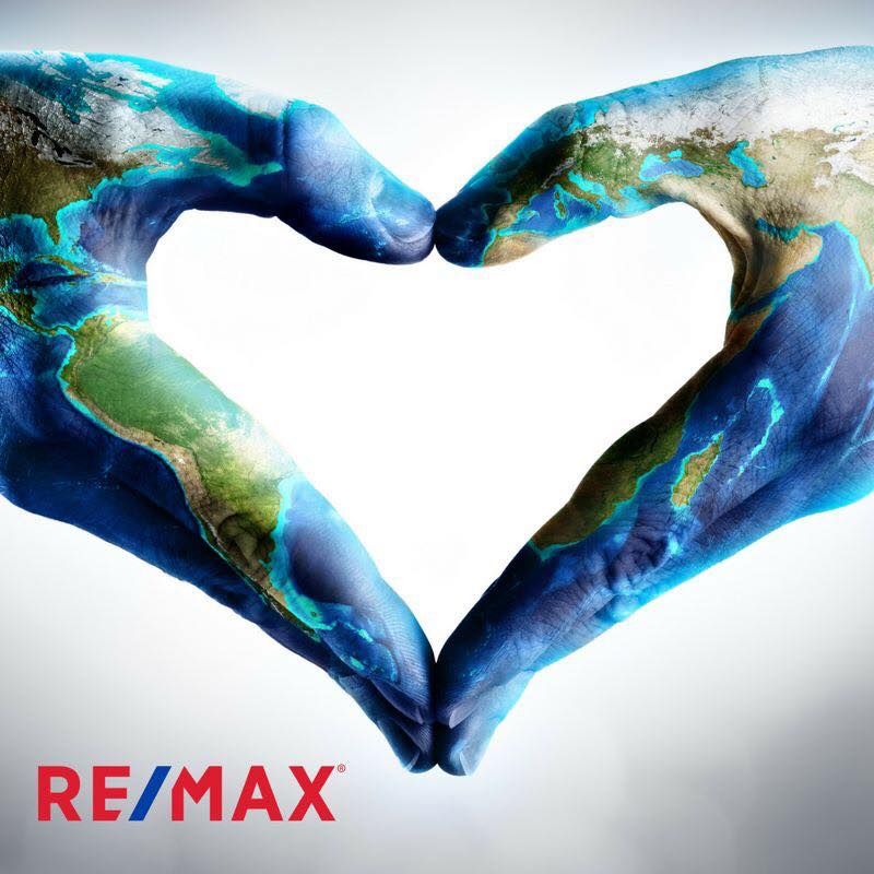 Janice Macaulay - RE/MAX Twin City Realty Inc. - Logo