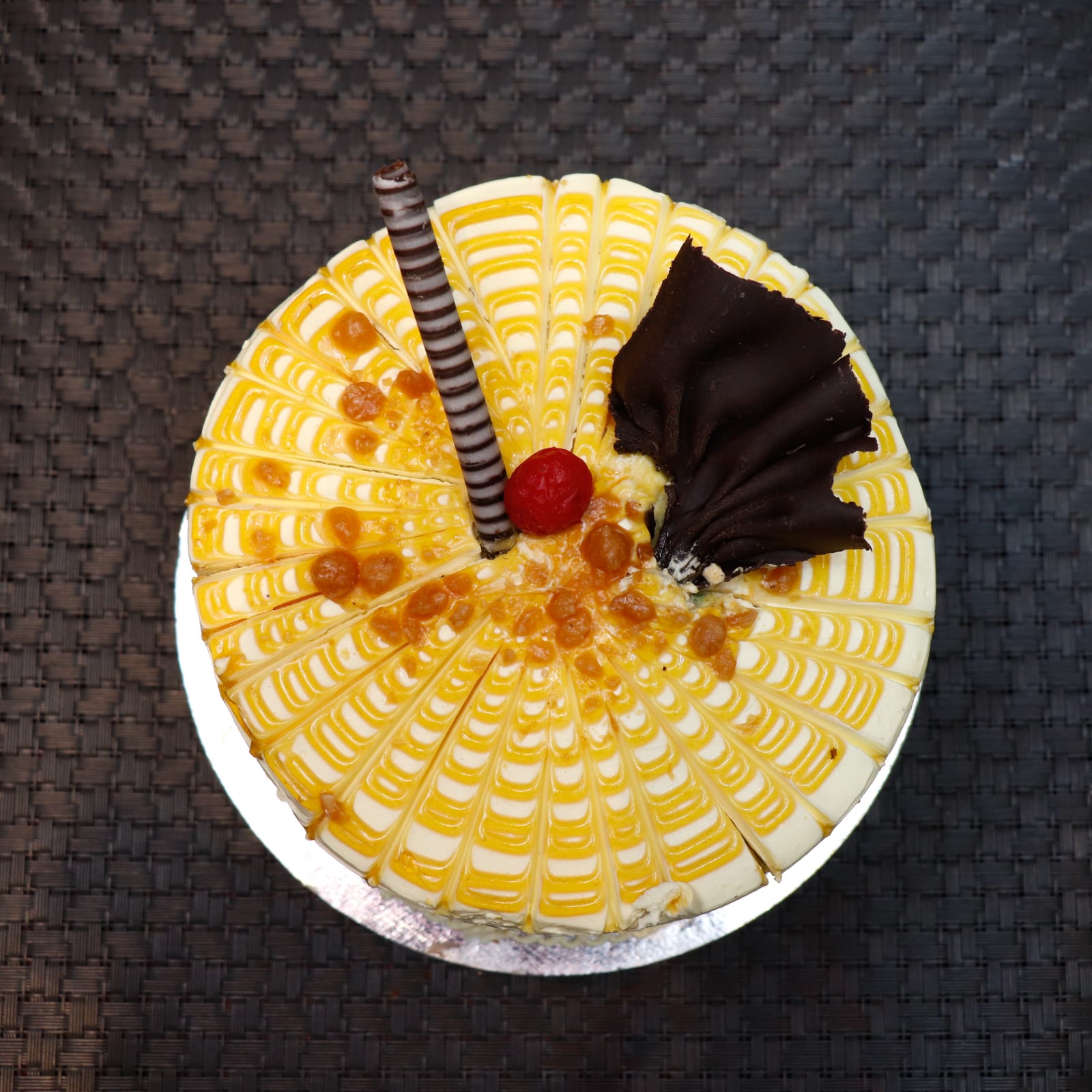 Janta Bakers & Sweets - Logo