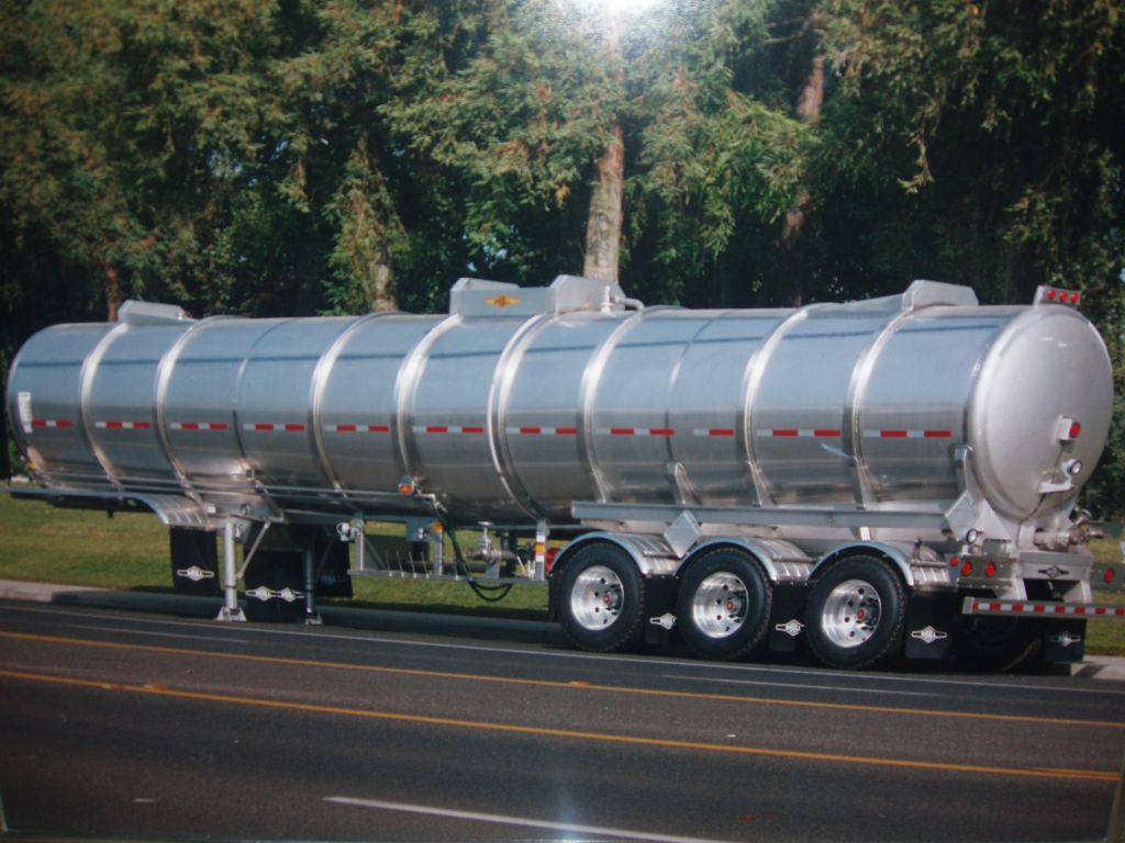 J &a; V Trucking Service Ltd - Cover photo