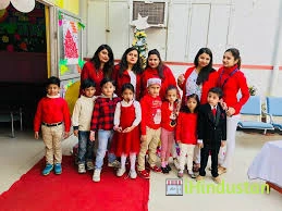 Jayshree Periwal International Pre School - Logo