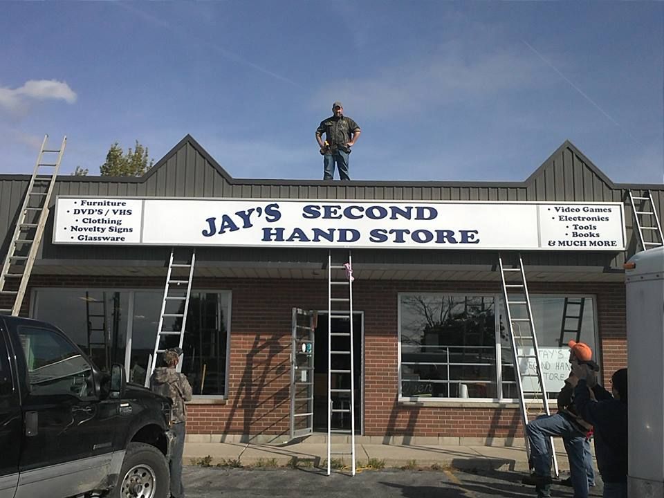 Jay&s;s Second Hand Store - Logo