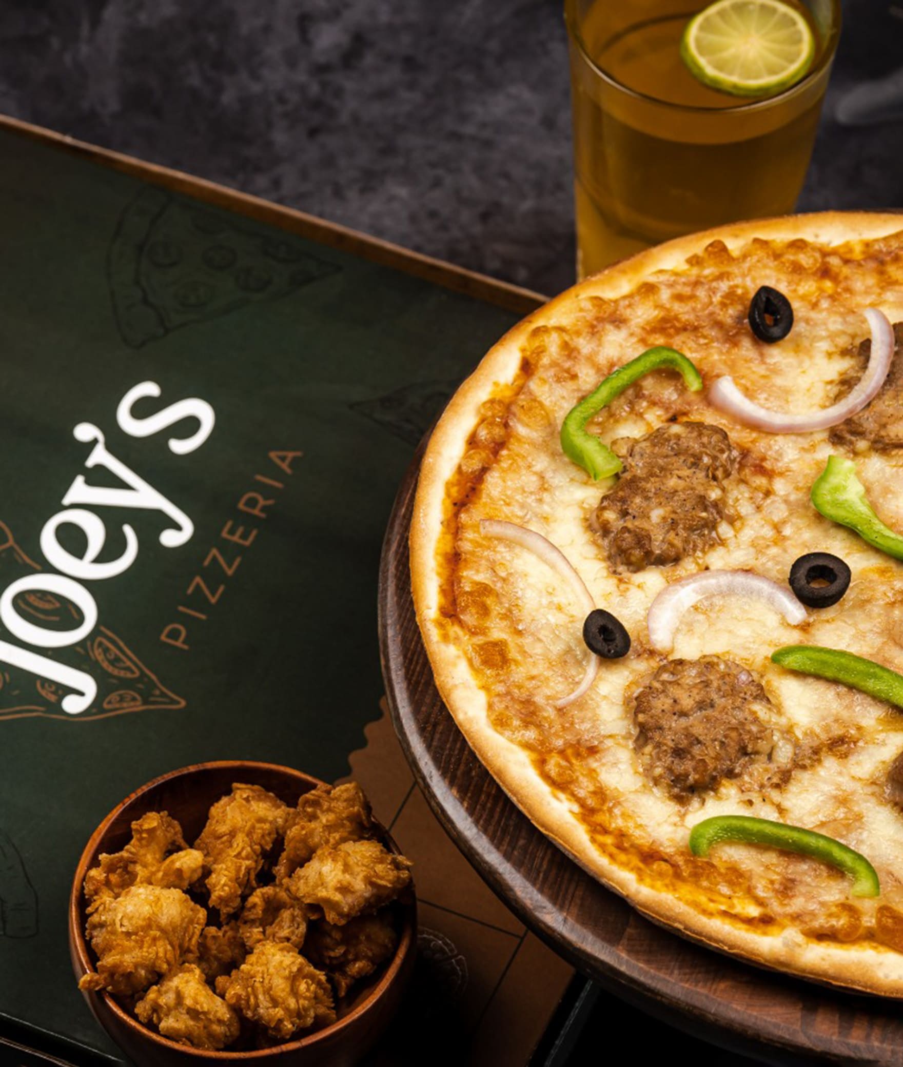 Joey's Pizzeria - Logo