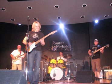 Johnny&s;s Guitar School - Cover photo