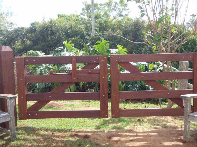 John Stark Fencing - Logo