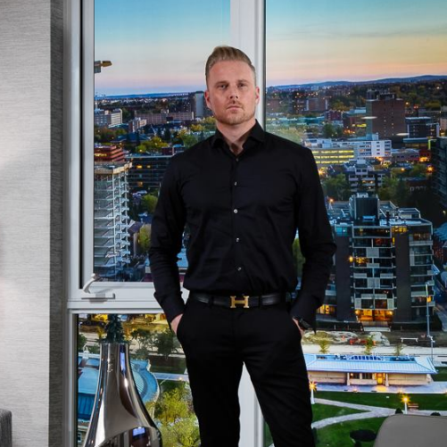 Jordan Lotoski RE/MAX Realty Professional - Logo
