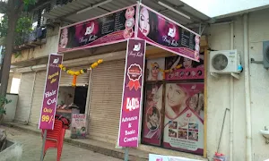 JS Beauty Studio - Logo