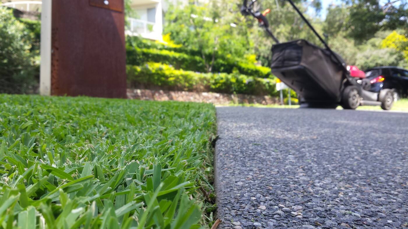 J.T Lawn Maintenance - Cover photo