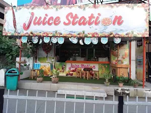 Juice Station - Logo