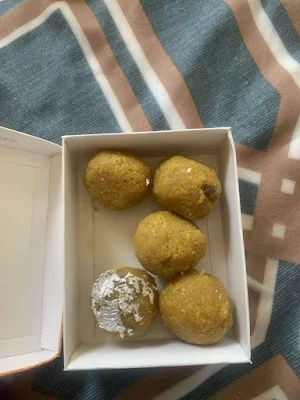Kaka Halwai Sweets And Namkeen - Logo