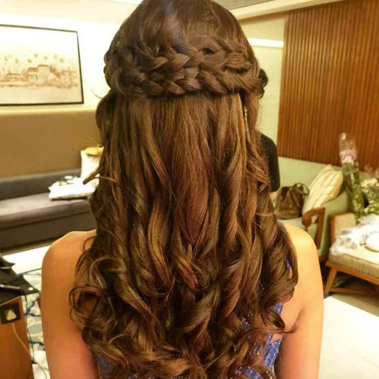 Kalakriti Unisex Luxury Salon - Cover photo