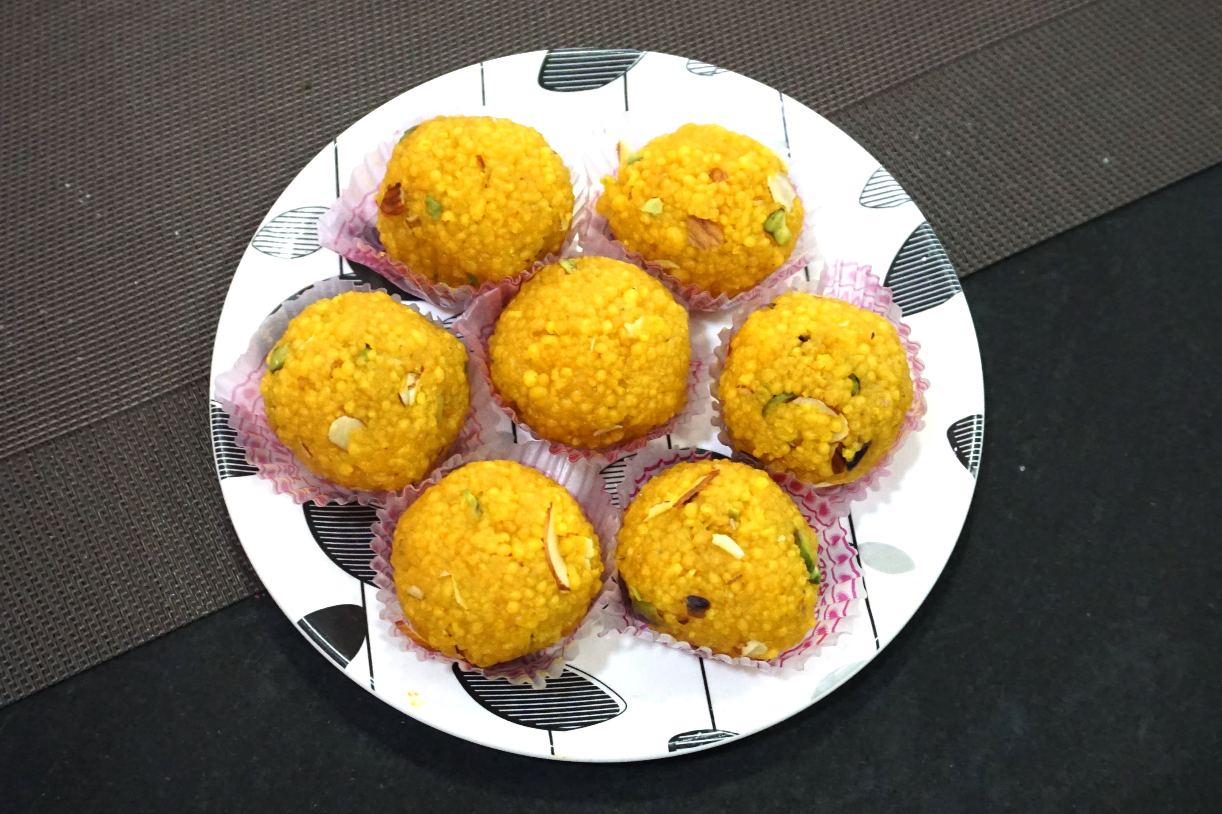 Kallu Halwai - Logo