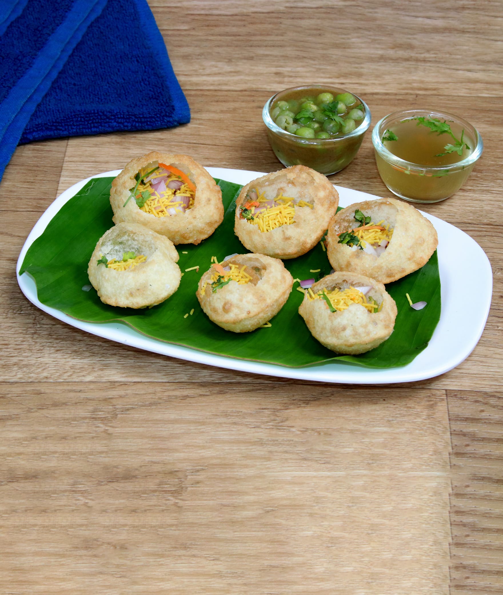 Ketan pani puri centar - Logo