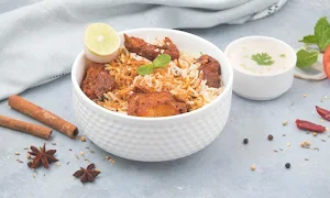 Khana Dumdaar - Logo