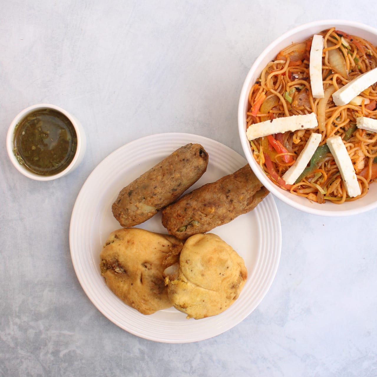 Khandani Pakode Wala - Logo