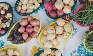 Khan Fruits And Vegetables - Logo