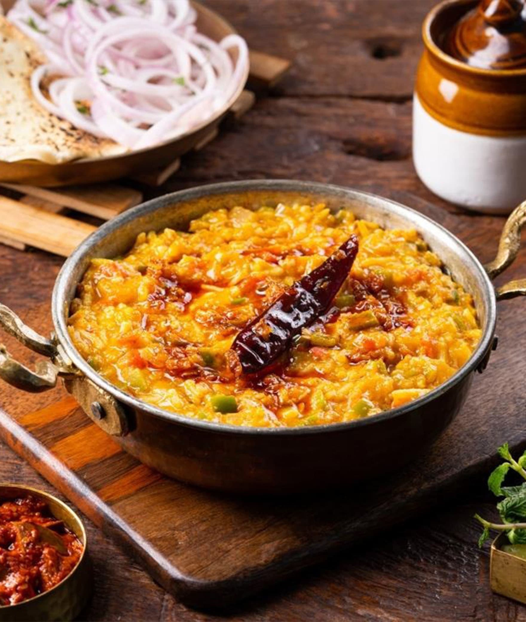Khichdi Central - Logo