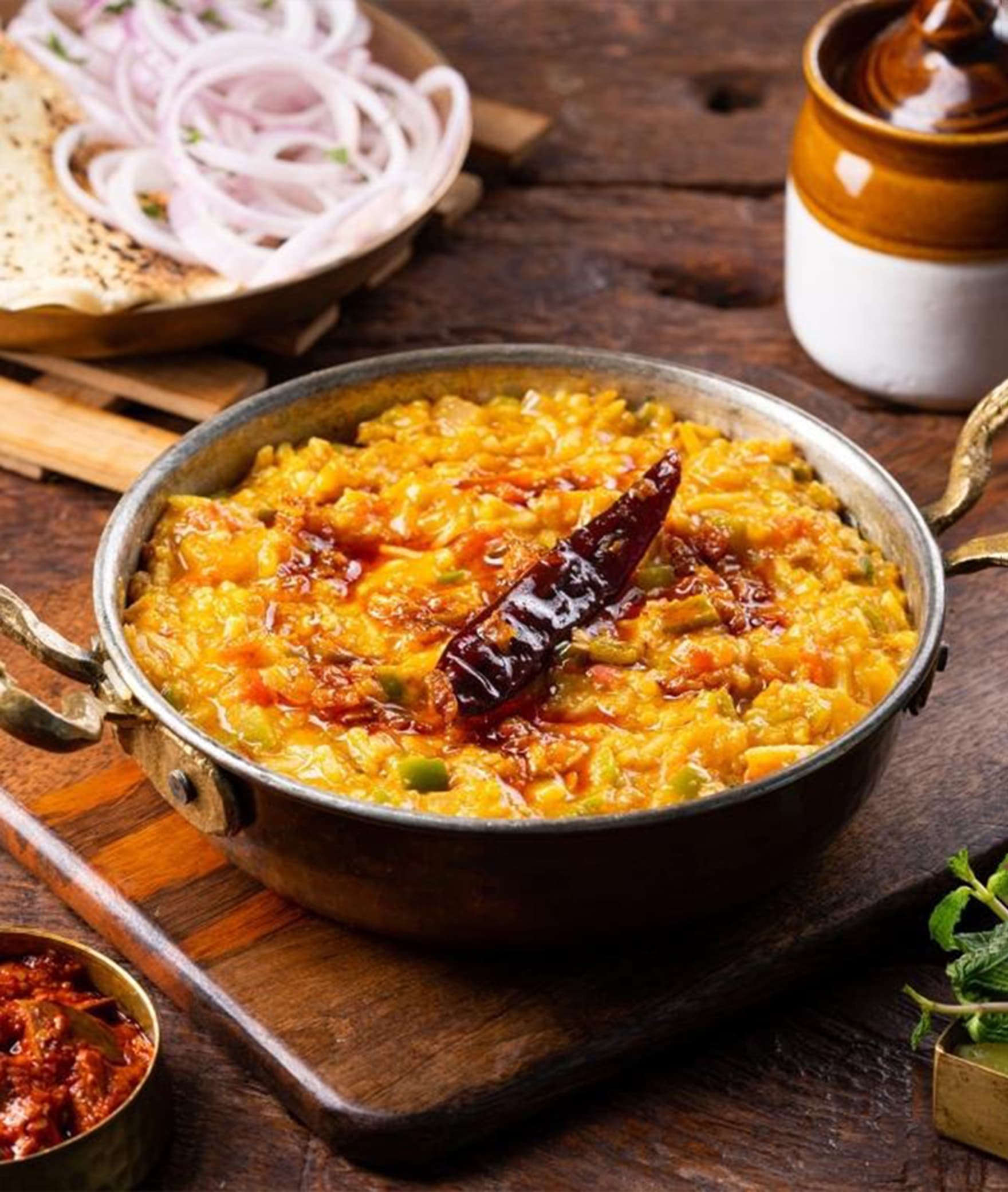 Khichdi Central - Logo