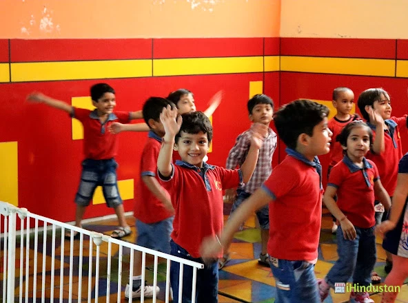 Kiddies College - Logo