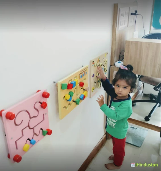Kids Dental Studio - Logo