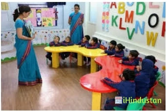 Kidzee Preprimary School - Logo