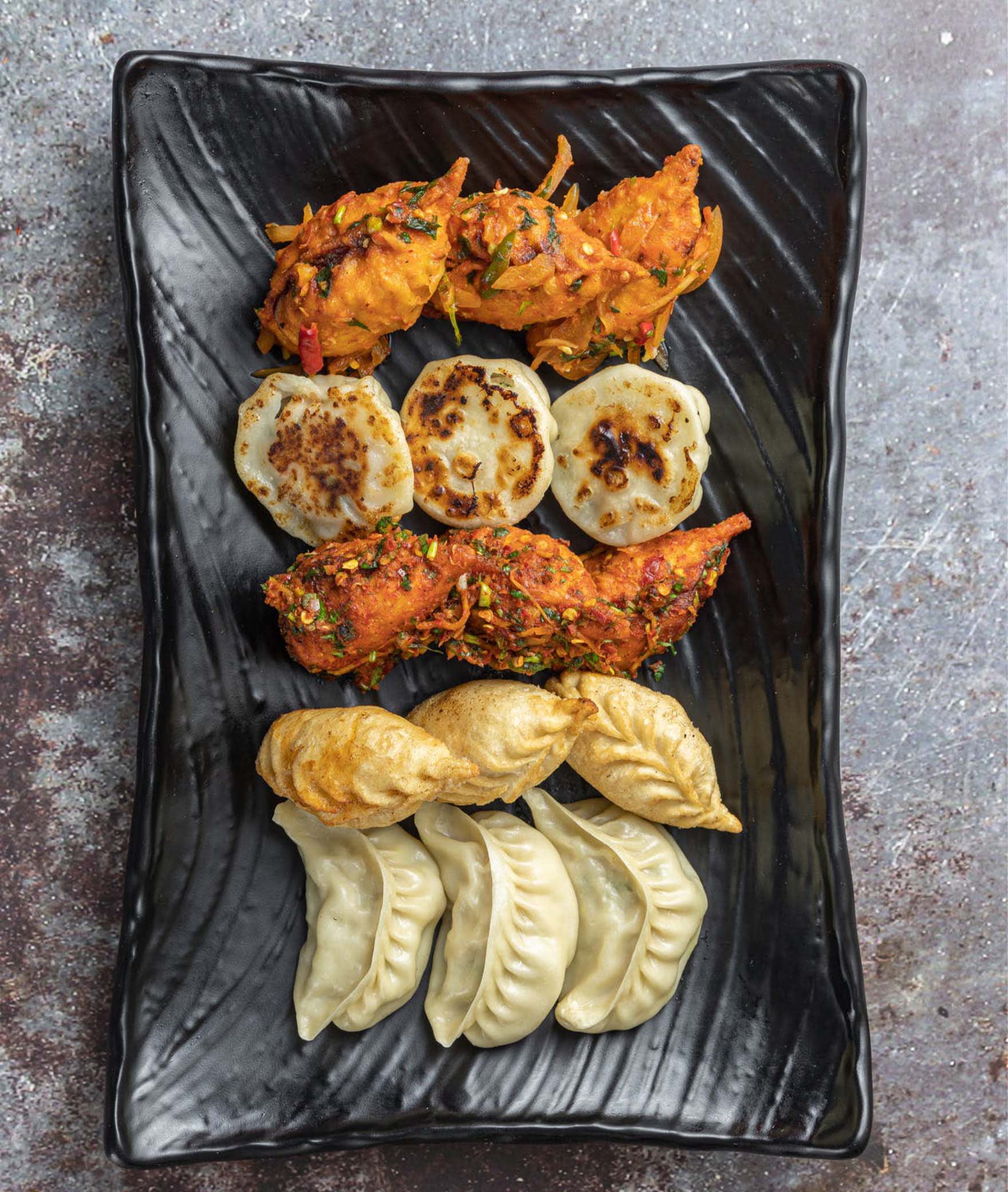 Kingdom of Momos - Logo
