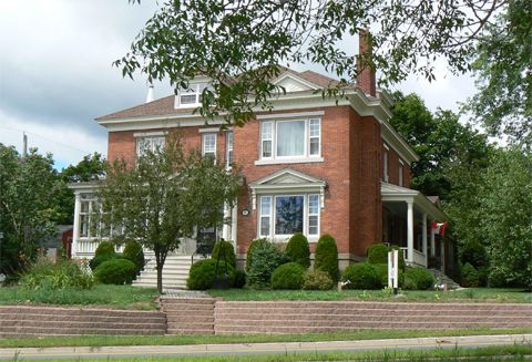 King George Bed and Breakfast - Cover photo