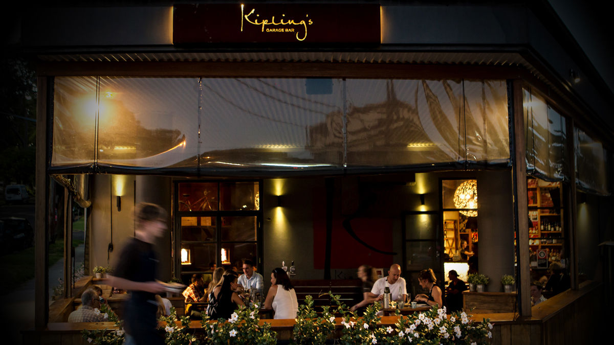 Kiplings Garage Bar - Logo
