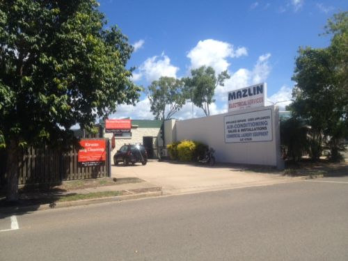 Kirwan Dry Cleaners - Logo