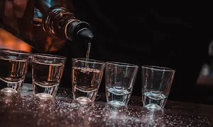 K.K'S Fusion Lounge And Bar - Logo