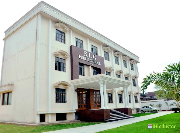 K.L.G. Public School - Logo
