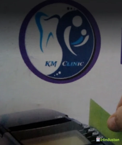 K.M Dental Clinic - Logo