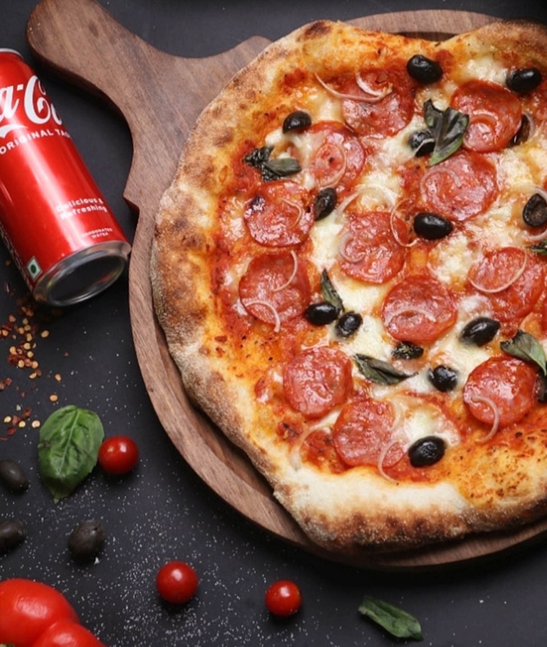 Knotty Dough Pizzeria - Logo