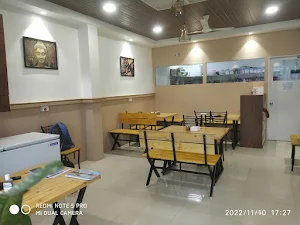 Kong's Kitchen - Cover photo