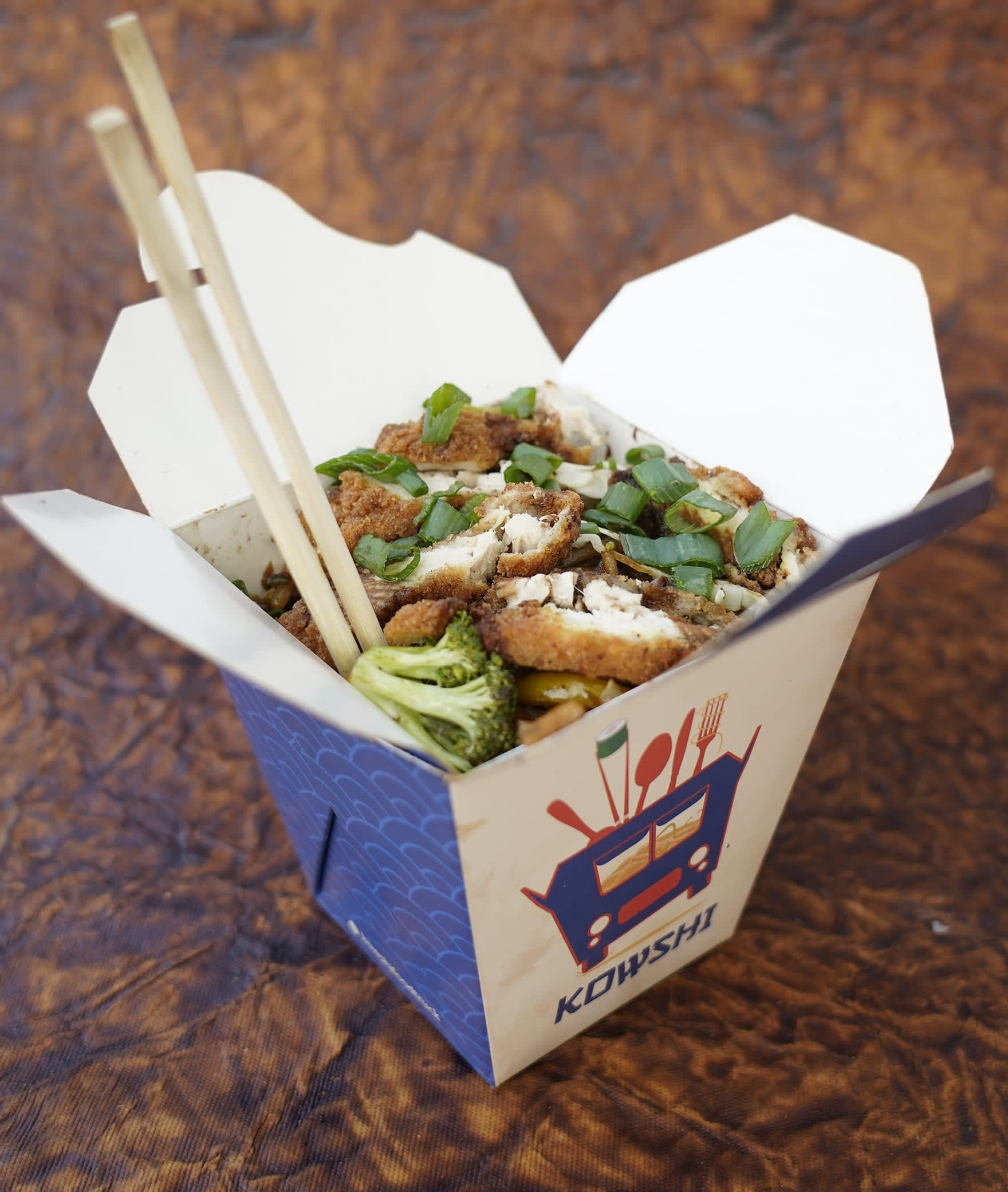 Kowshi Food Truck - Logo
