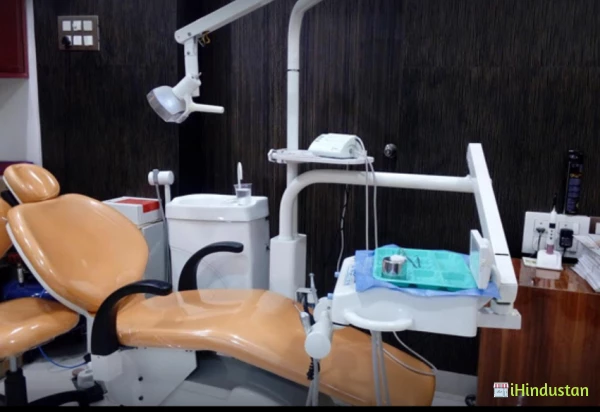 K R Dental Care - Logo
