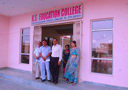 KS Education College (KSEC) - Logo