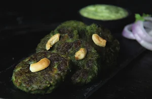 Kulche Kebab - Logo