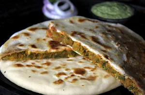 Kulche Kebab - Logo