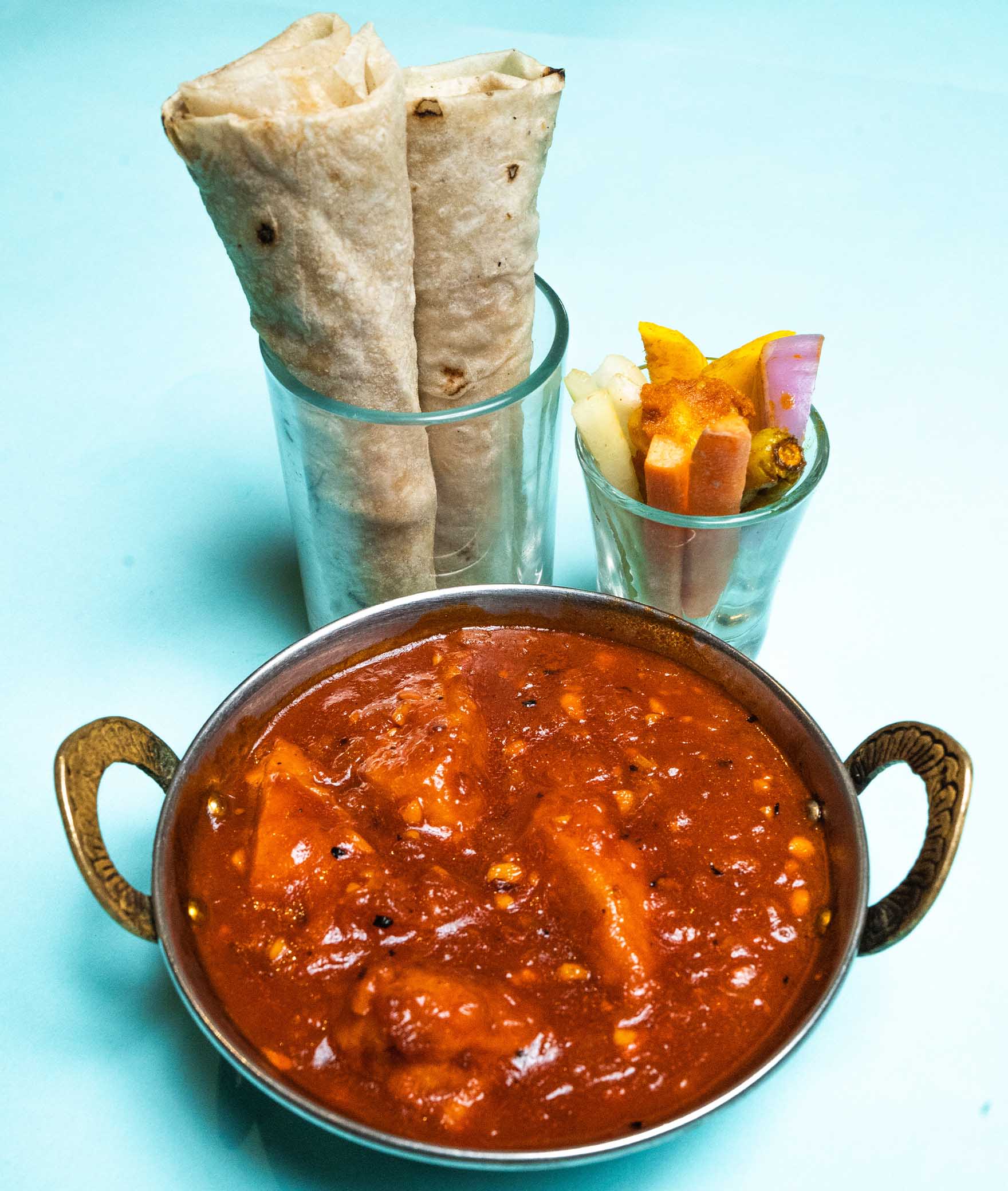 Kulchas n Curries - Logo