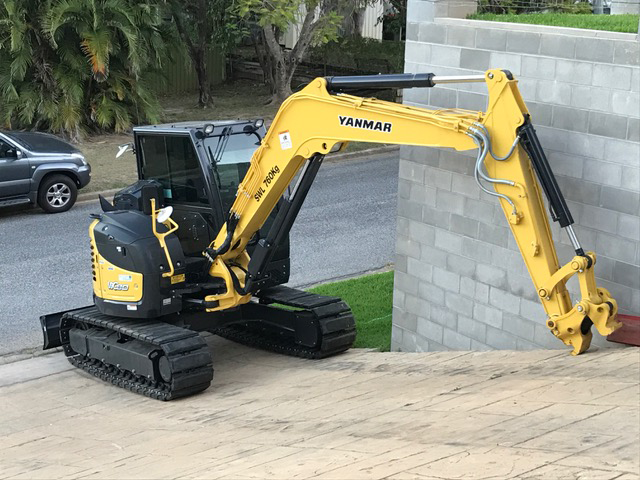 Kyan Earthmoving - Logo