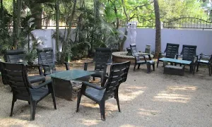 La Cafe - Cover photo