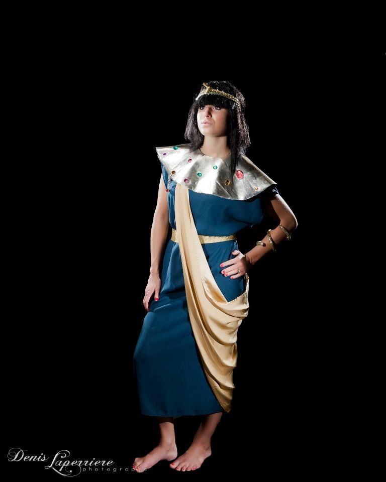 La Costumière Micheline Dubé - Cover photo