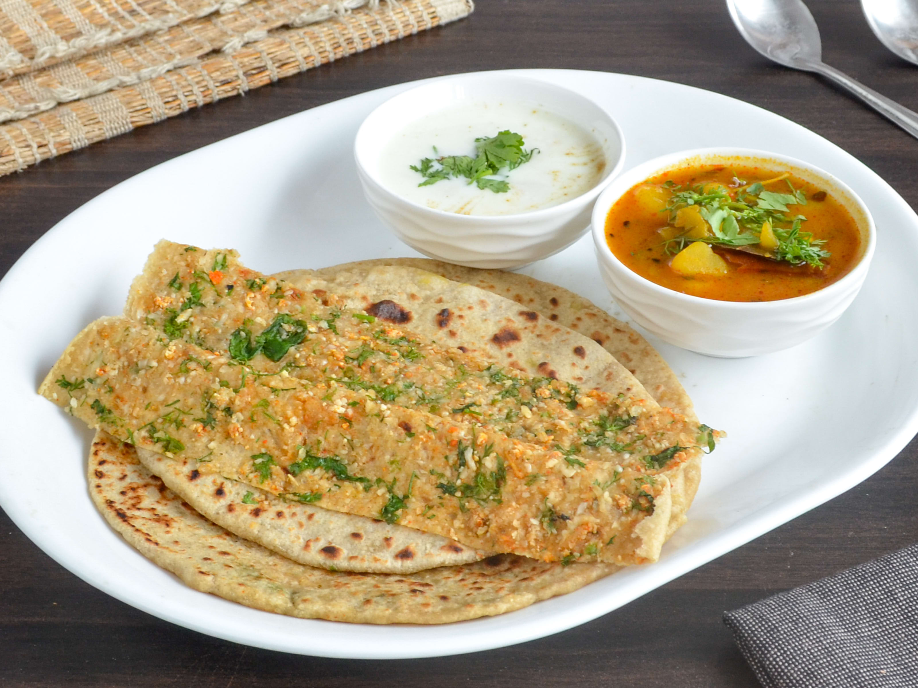 La Jawab Parantha - Logo