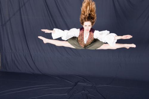 Lake Macquarie Dance Academy–Petitestars - Logo